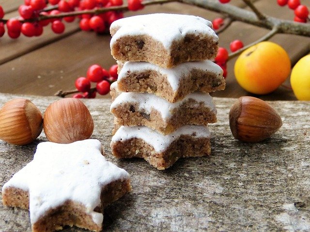 cinnamon-stars-gbe73798f4_640.jpg